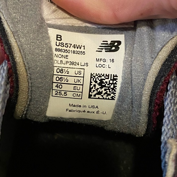 GREAT CONDITION CUSTOM MADE NEW BALANCE SNEAKERS. - Picture 5 of 5